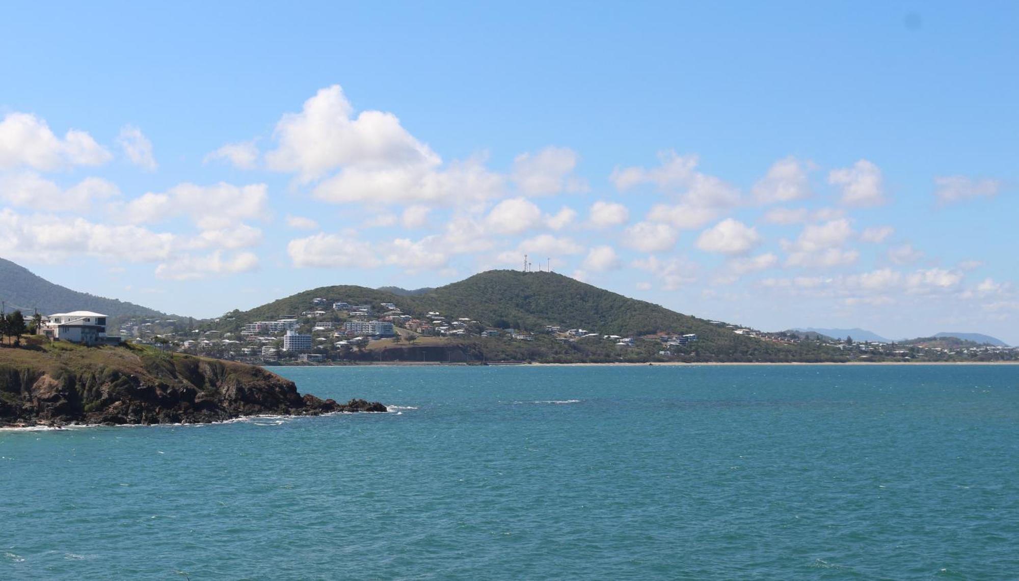 Bella Vista - Spectacular Ocean Views & Continental Breakfast Lägenhet Yeppoon Exteriör bild
